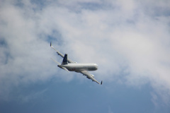 ila_2012_227_20120914_1693735073