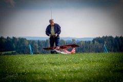 grill-fliegen-_16_20220924_1412173024